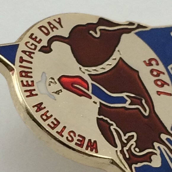 Vintage Western Heritage Day Alberta Imperial Oil Lapel Pin 1995 Rodeo Cowboy - Picture 8 of 12